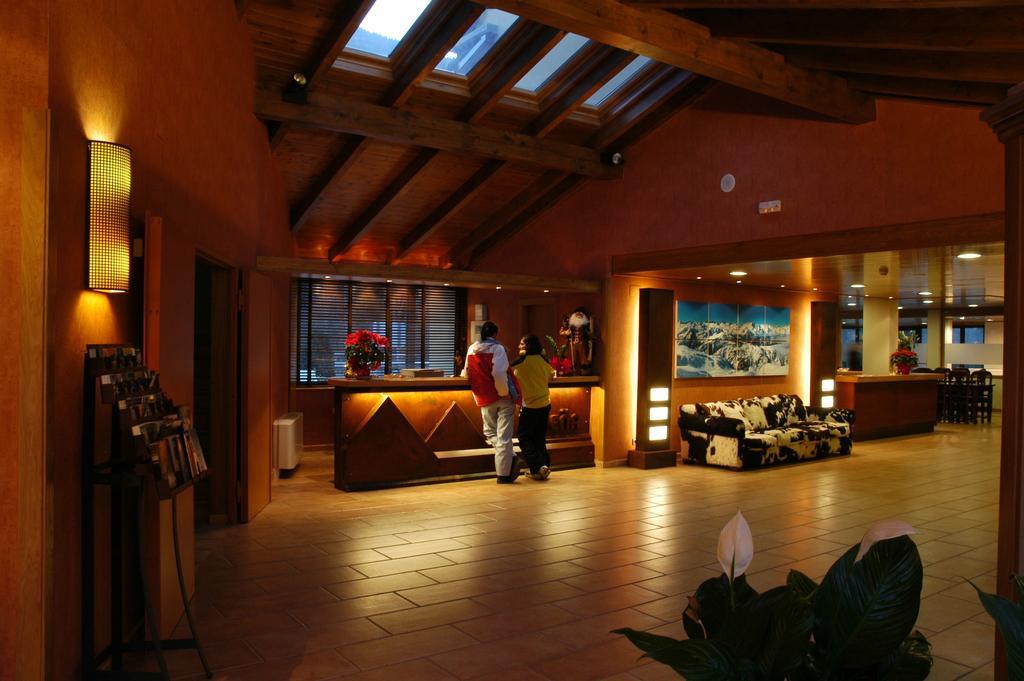 Hotel & Restaurante Pena Arros Exterior photo